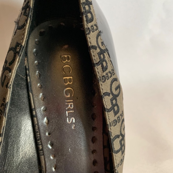 Sexy BCB Girls Open Toe Heels in Black and Gray! - Picture 5 of 11